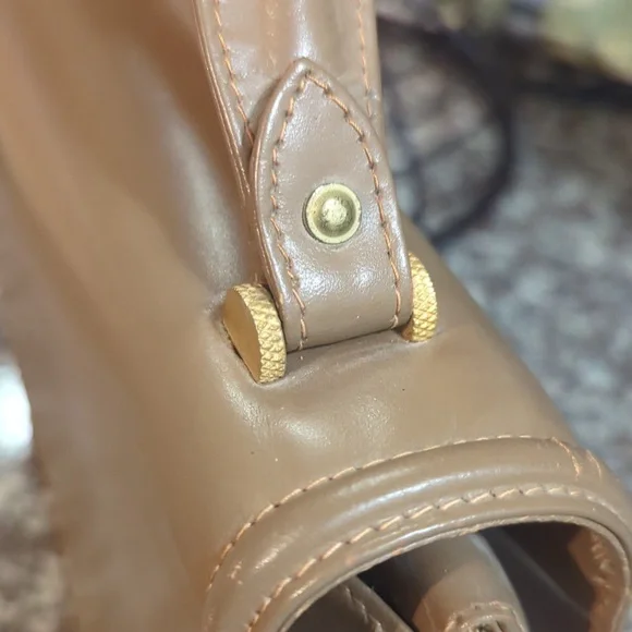 Vintage Tano by Madrid Small Tote - Picture 4 of 9